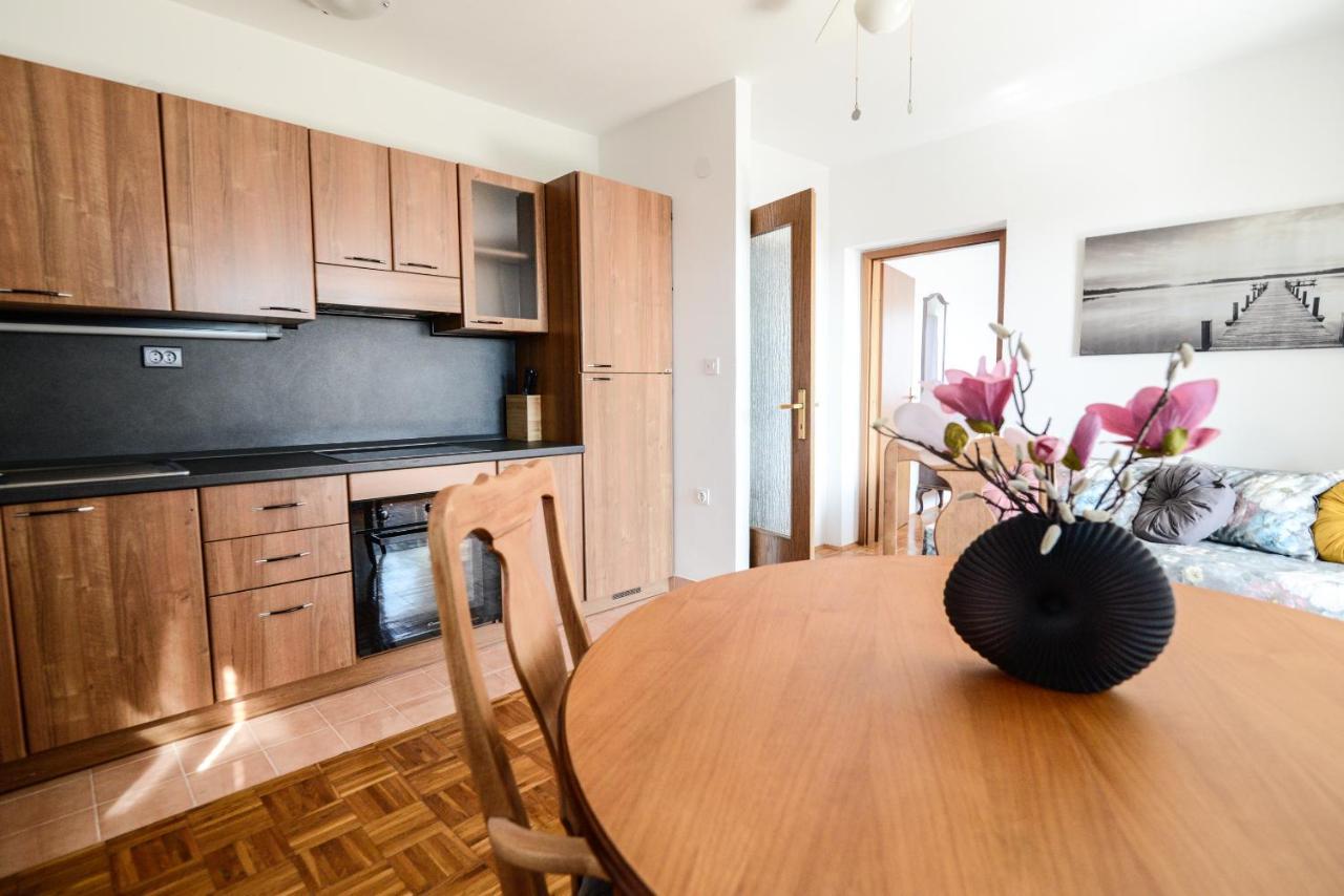 Apartment Glicinija زادار المظهر الخارجي الصورة